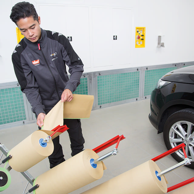 Podajnik papieru na 4 rolki