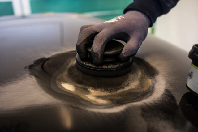 Kontrollpulver mit applikator schwarz - 150gr