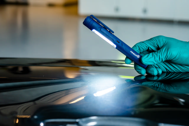 DPL 20 - Lampe format stylo, double éclairage (20 p. en display)