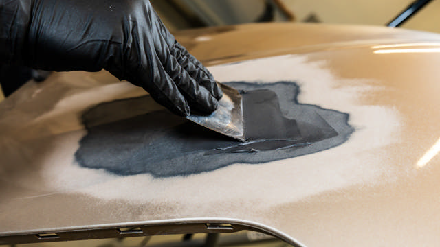 GAP 70 - Plastfill-Polyester plamuur voor kunststof- 1kg + verharder