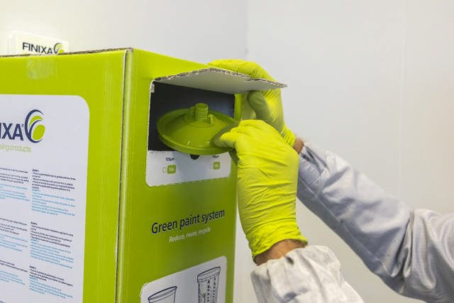 WMG 00 - Support mural pour boîte distributrice