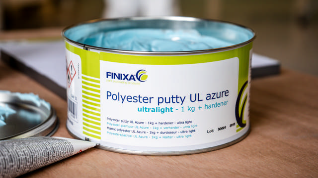GAP 31 - Polyesterspachtel UL Azure 1kg + Härter - ultra light