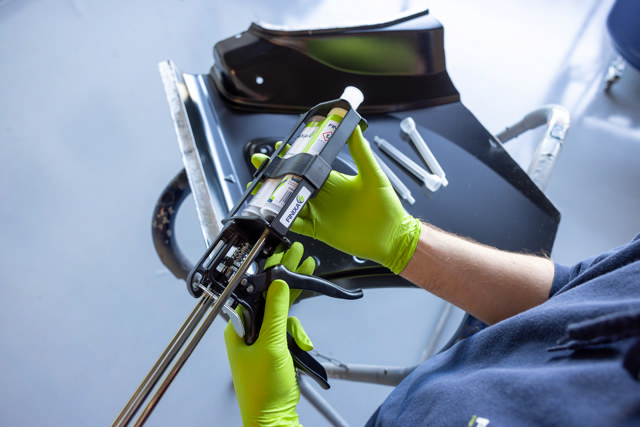 PLI 60 - Pistola para Metal bonding