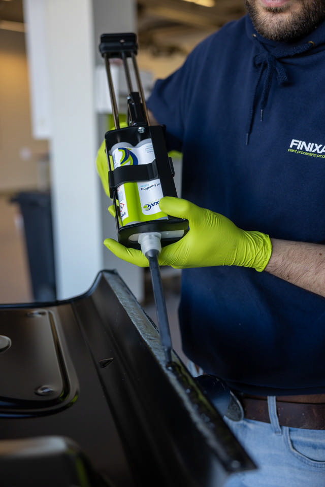 PLI 60 - Pistola para Metal bonding