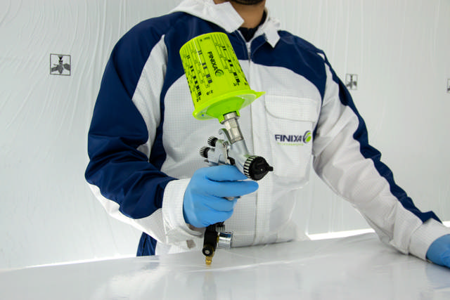 SPG 800A1.2 - Pistola de gravedad - basecoat - 1.2 mm set de boquillas