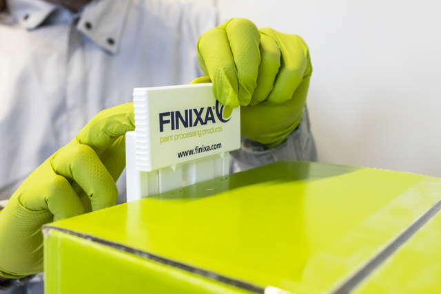 WMG 00 - Support mural pour boîte distributrice